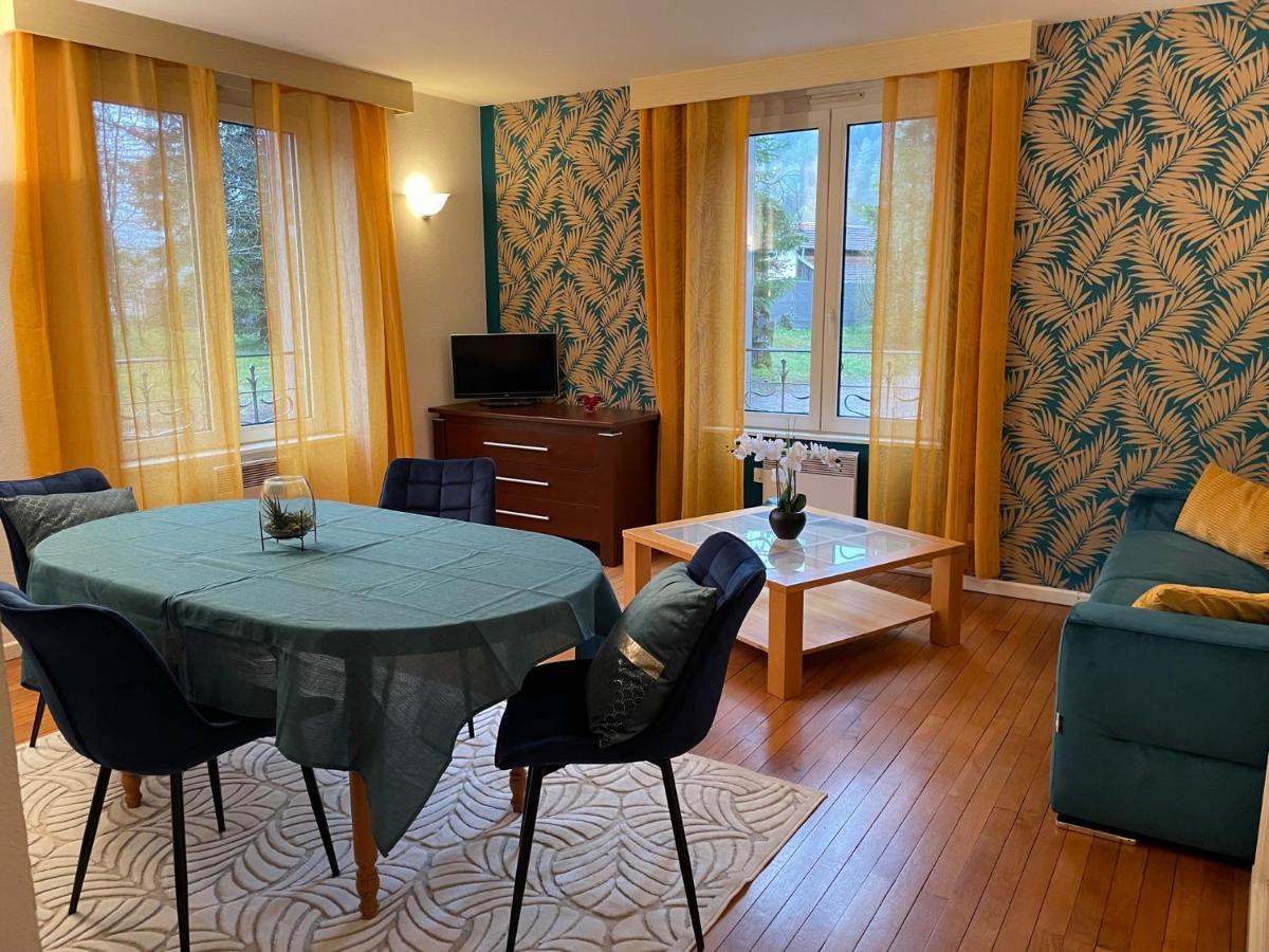 Demoiselle Des Roches Apartment Ramonchamp ภายนอก รูปภาพ