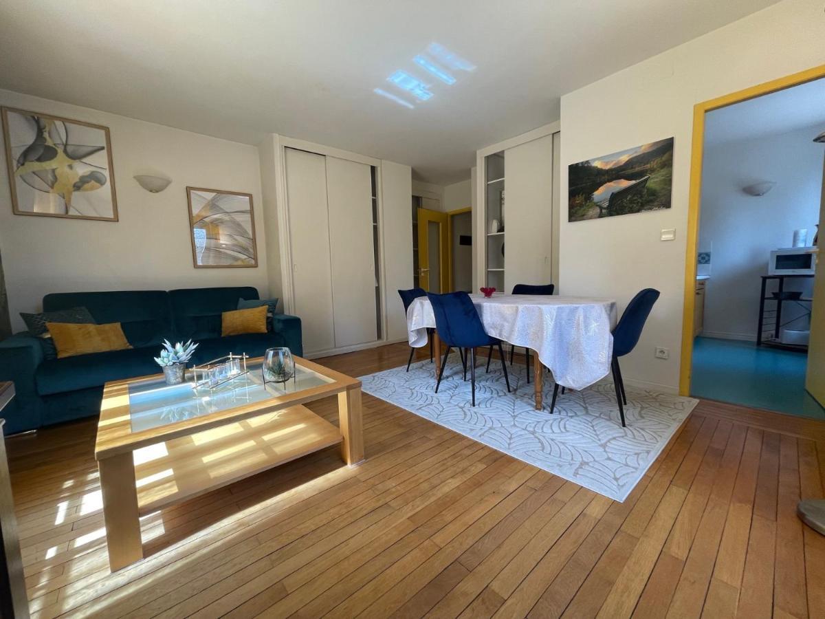 Demoiselle Des Roches Apartment Ramonchamp ภายนอก รูปภาพ