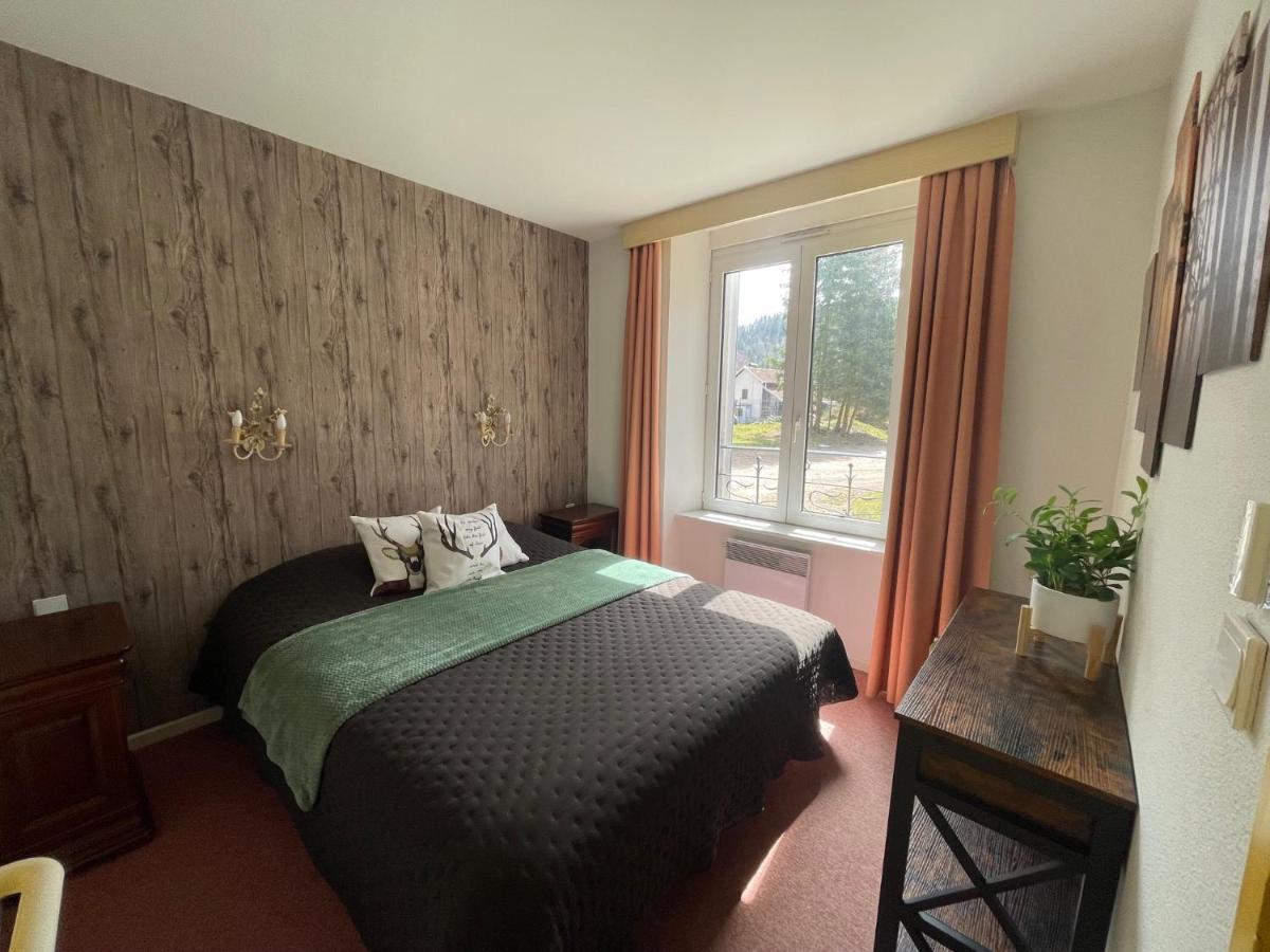 Demoiselle Des Roches Apartment Ramonchamp ภายนอก รูปภาพ